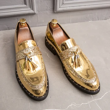 2022 ใหม่แฟชั่น Mens Sequined Tassel รองเท้า Handmade Description สบายใจอ่อนไม่ใส่ Loafers ผู้ชายปกติกับเครื่องหนังรองเท้า 38-44
