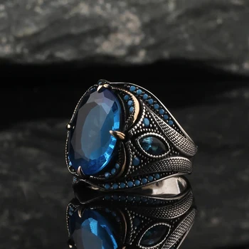 2023 ใหม่ซัลเฟตสังกะสีกับ Alloy แหวนสำหรับคนแฟชั่นนี้กระแสความนิยมสีฟ้า Zircon นิ้วแหวนผู้ชายปาร์ตี้เครื่องเพชร