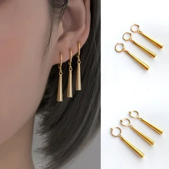 KADRUFI 3Pcs 2023 Cosplay Zoro ต่างหูหูคลิปสำหรับผู้หญิงคนทองสีของคนที่ไม่ใช่ข้าเห็นจี้ห้อยคอตะขอต่างหูของเครื่องประดับ Trinket ของขวัญ