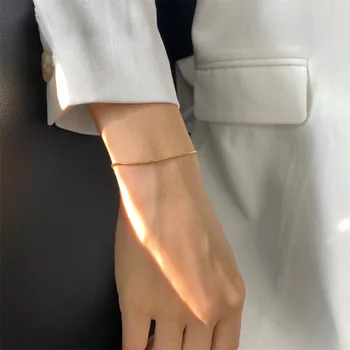 งูโซ่ทองสีของสร้อยข้อมือ Stainless เหล็กร้อยข้อมือของผู้หญิงเป็นงูโซ่สร้อยข้อมือเครื่องประดับสำหรับผู้หญิง 2022 Wholesale