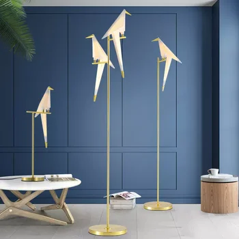 นกบนพื้นตะเกียงสร้างสรรค์ Acrylic พันกระดาษ Cranes Perch ทองบนพื้นตะเกียงสำหรับห้องนั่งเล่นห้องนอนของกลับบ้านแต่การตกแต่ง Origami ตะเกียง