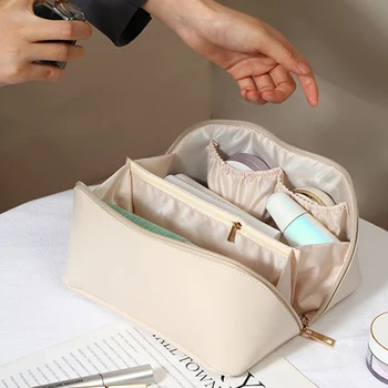 เครื่องหนัง Cosmetic กระเป๋าสำหรับผู้หญิงแต่งหน้าจัดการคดี Cosmetic Pouch กระเป๋าแต่งหน้าห้องเก็บของเดินทาง Toiletry กระเป๋าสวยงามดีกล่องถุง
